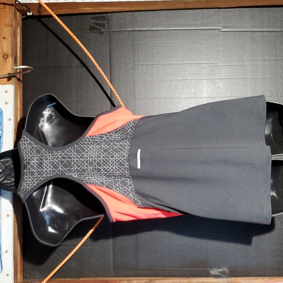 high vis Athletic tank, Looks awesome, lots of reflective bitsl NWOT - Picture 3 of 8